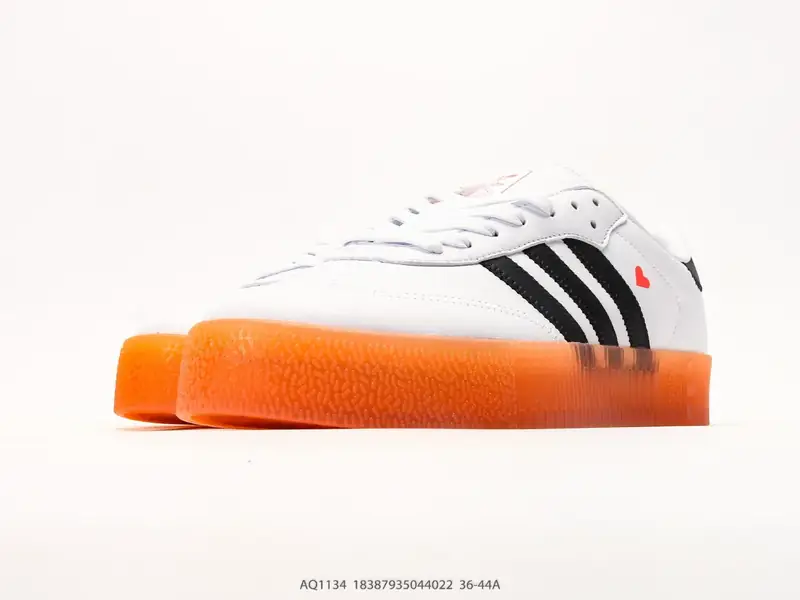 Adidas Sepatu Board Serbaguna Klasik AQ1134 #18387935044022
