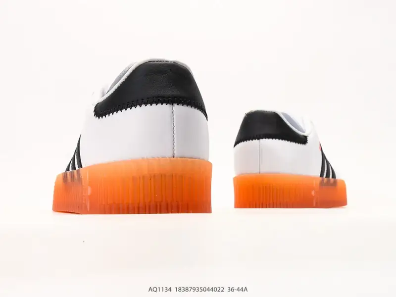 Adidas Sepatu Board Serbaguna Klasik AQ1134 #18387935044022