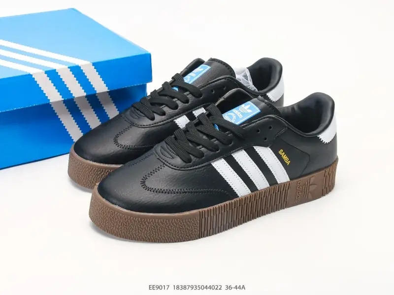 Adidas Scarpe da skate Versatile Classico EE9017 #18387935044022
