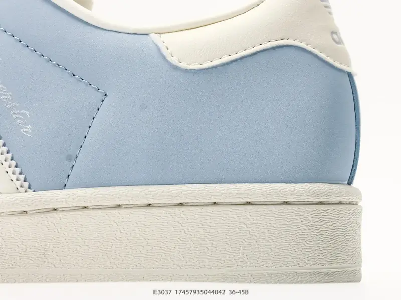 Adidas Спортивная обувь Универсальный Классический Низкий верх IE3037 #17457935044042