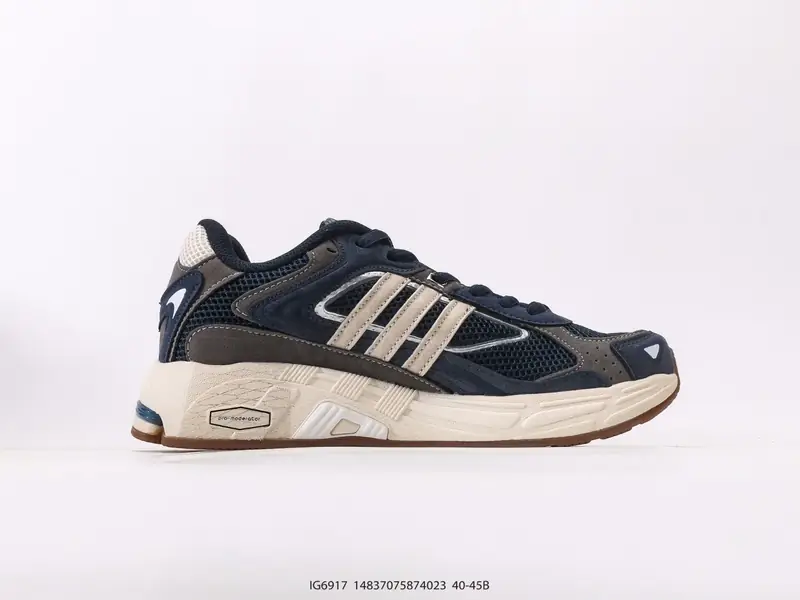 アディダス トレイルランニングシューズ レトロ 耐久性 ローカット IG6917 #14837075874023