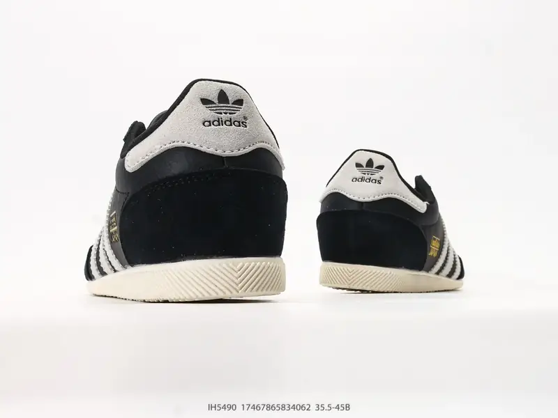Adidas Scarpe sportive Retro Collaborazione Suede IH5490 #17467965834062