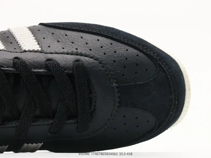 Adidas Scarpe sportive Retro Collaborazione Suede IH5490 #17467965834062