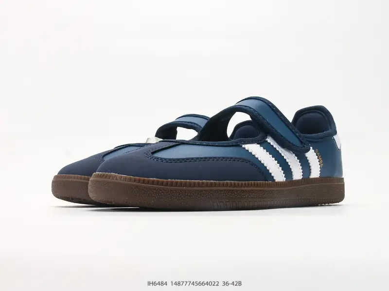Adidas Sepatu Olahraga Klasik Kulit IH6484 #14877745664022
