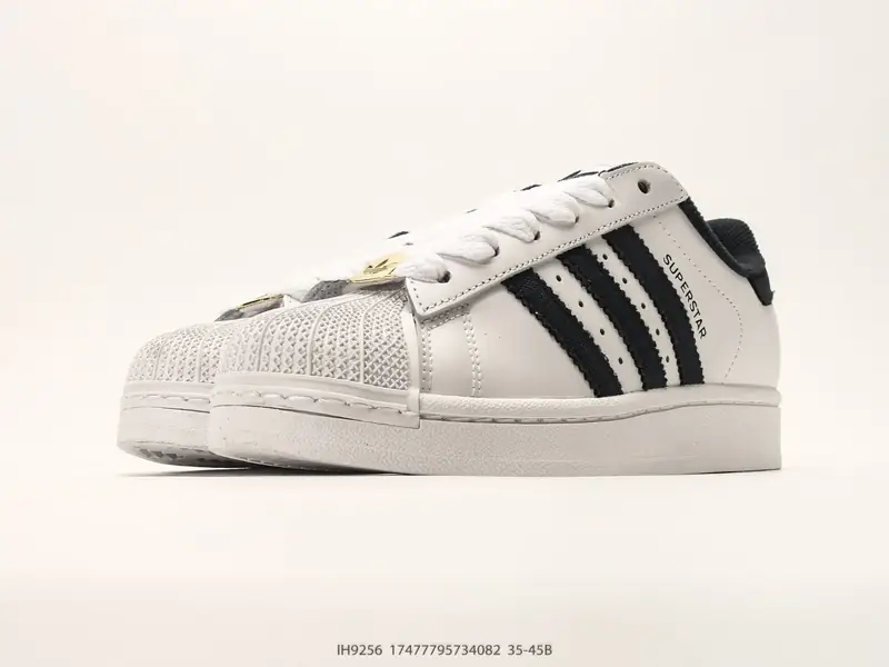 Adidas Skateboardschuhe Niedrig IH9256 #17477795734082
