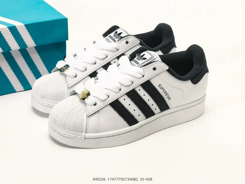 Adidas Skateboardschuhe Niedrig IH9256 #17477795734082
