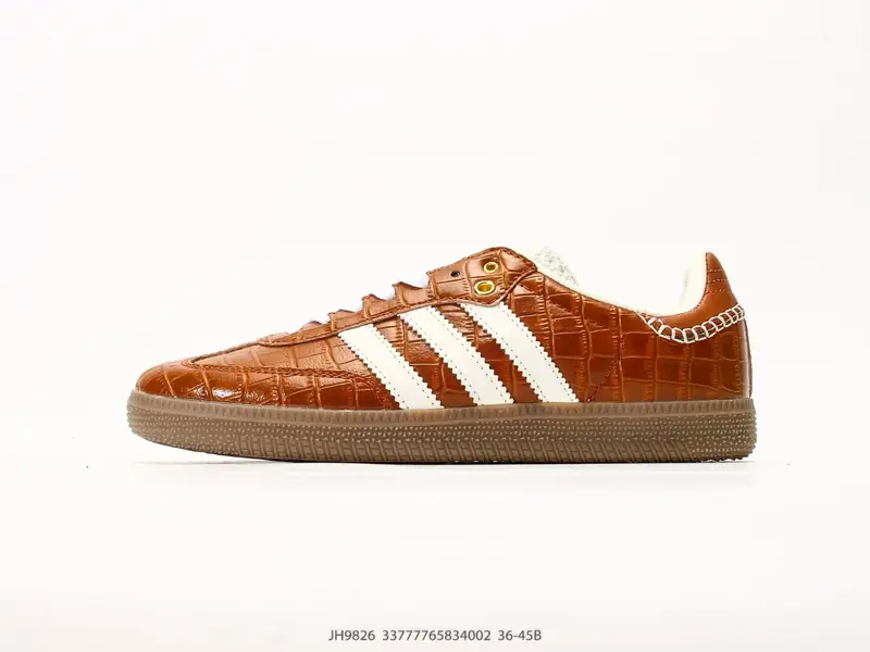 Adidas Chaussures de sport Polyvalent Basse JH9826 #33777765834002