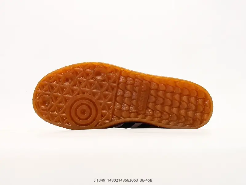 Adidas Chaussures de sport Polyvalent Basse JI1349 #14802148663063