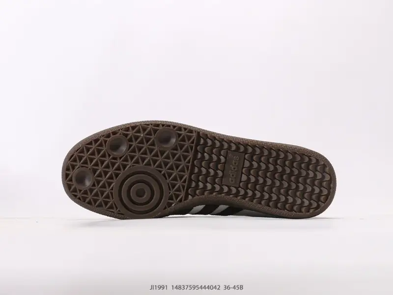Adidas Chaussures de sport Polyvalent Basse JI1991 #14837595444042