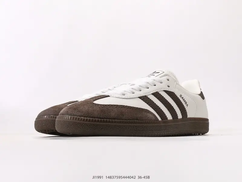 Adidas Chaussures de sport Polyvalent Basse JI1991 #14837595444042