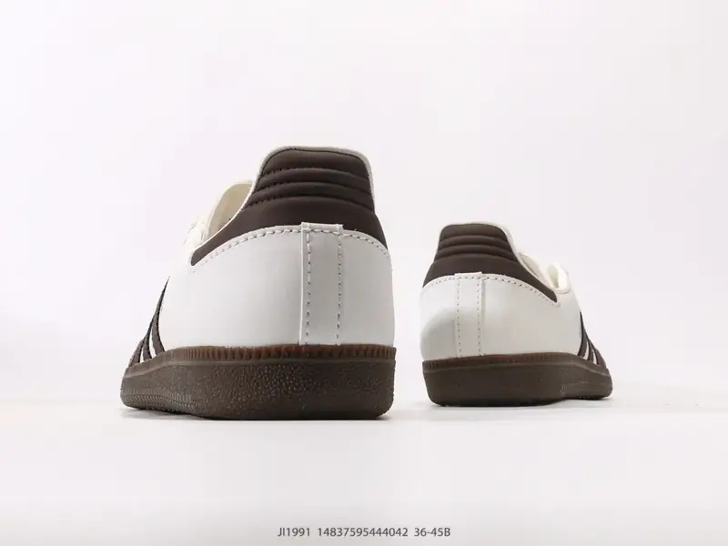 Adidas Chaussures de sport Polyvalent Basse JI1991 #14837595444042