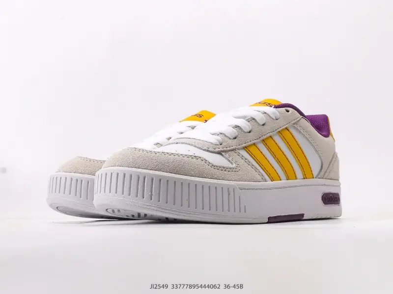 Adidas Baskets de basketball Confortable JI2549 #33777895444062