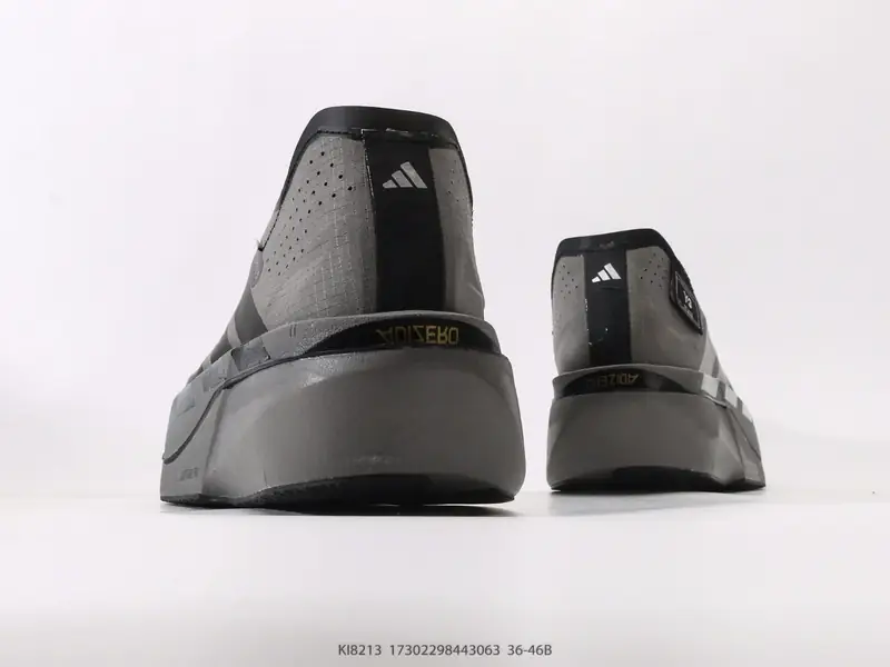 Adidas Chaussures de running Antidérapant Résistant Basse JKI8213 #17302298443063