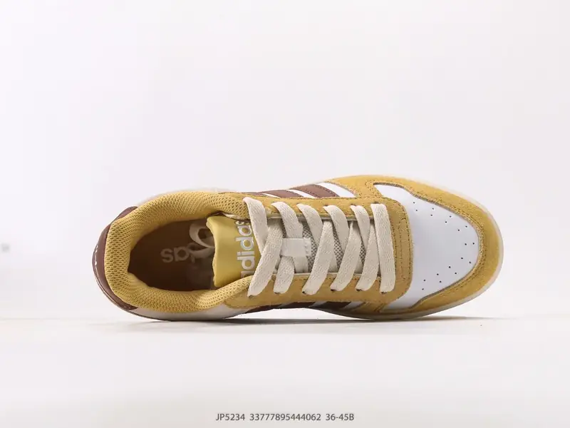 Adidas Baskets de basketball Confortable JP5234 #33777895444062