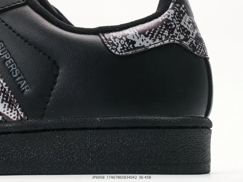 Adidas Chaussures de sport Tendance Classique Cuir JP6058 #17467965834042