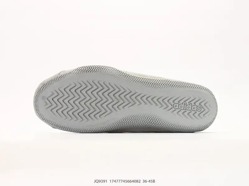 Adidas Sports Shoes Cushioned Comfortable Fashion JQ9391