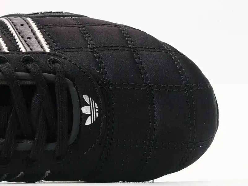Adidas Спортивная обувь Классический JS0286 #14017665834062