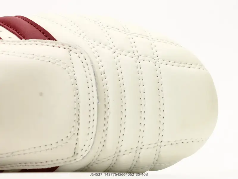 Adidas Беговые кроссовки Ретро Классический JS4527 #14377645664062