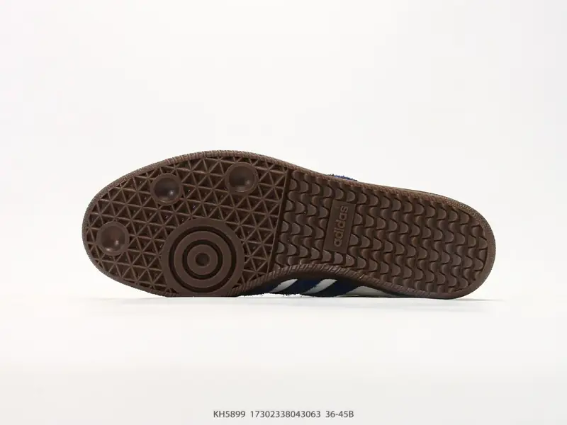 Adidas Chaussures de skate Basse KH5899 #17302338043063