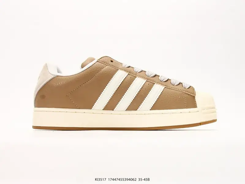 Adidas Sepatu Olahraga Serbaguna Klasik Low Top KI3517 #17447455394062