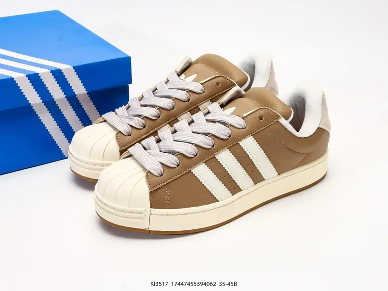 Adidas Sepatu Olahraga Serbaguna Klasik Low Top KI3517 #17447455394062