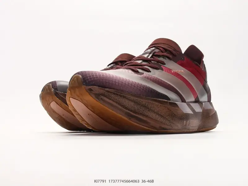 Adidas Y-3 Adios PRO 4M 阿迪超轻透气缓震跑鞋 真碳版本 联名款 整体外观造型与adiZero Adios Pro EVO 1非常相似 KI7791 #17377745664063