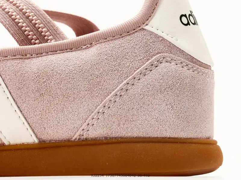 Adidas Scarpe casual Basso Comodo KJ2254 #17307145664042