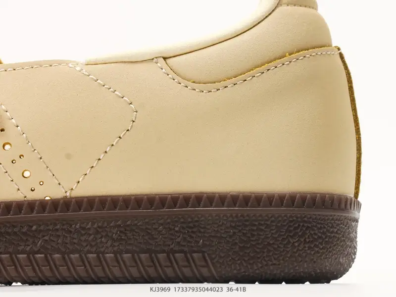 Adidas Scarpe sportive Classico Pelle KJ3969 #17337935044023