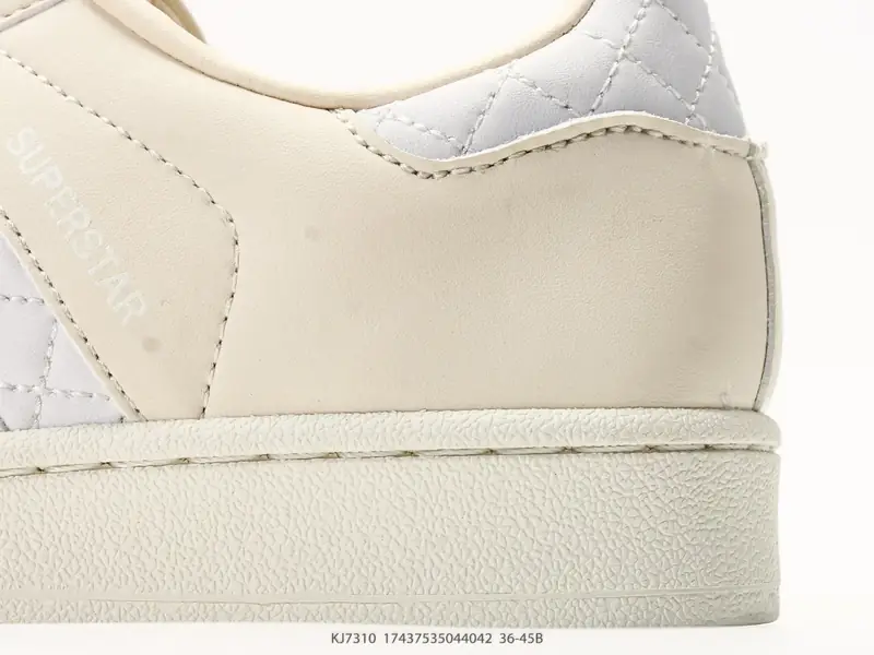 Adidas Sepatu Olahraga Serbaguna Klasik Low Top KJ7310 #17437535044042