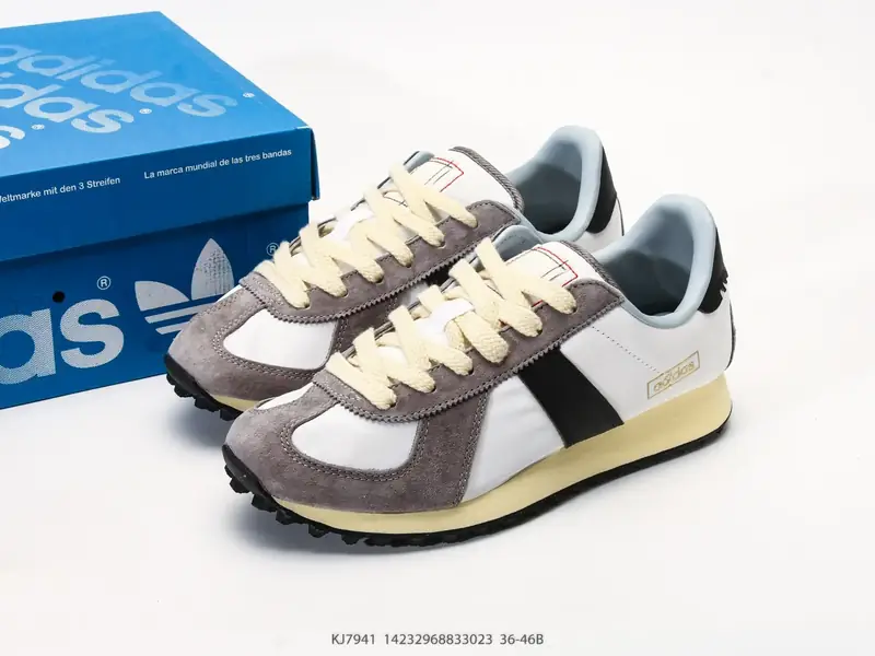 Adidas Sepatu Lari Retro Bernapas Bantalan KJ7941 #14232968833023