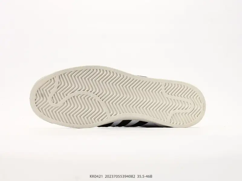Adidas Scarpe da skate Alla moda Classico KK0421 #20237055394082