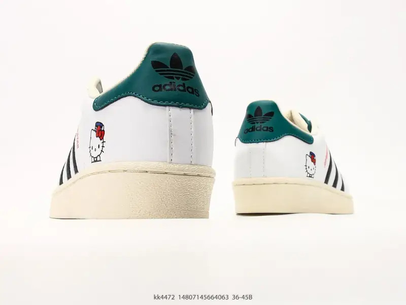 Adidas Chaussures de sport Polyvalent Classique Basse KK4472 #14807145664063