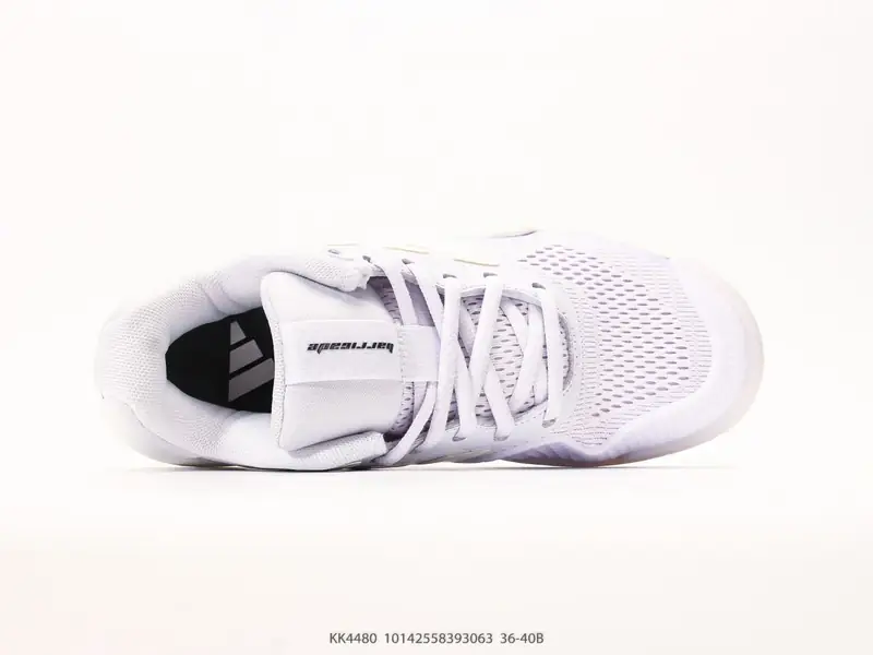 Adidas Scarpe sportive Classico Basso Comodo KK4480 #10142558393063