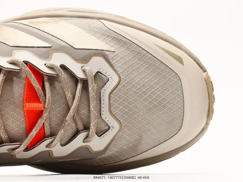 Adidas Scarpe sportive Ammortizzato Versatile Basso KK4571 #14077755394082