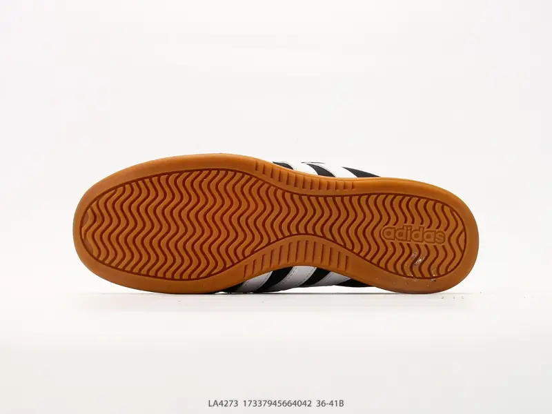 Adidas Sepatu Kasual Low Top Nyaman LA4273 #17337945664042
