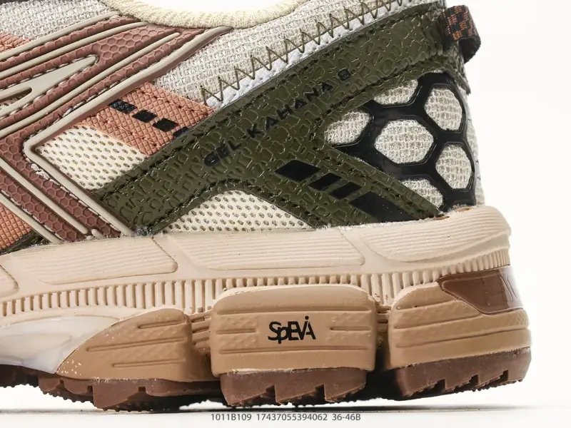 Asics Sepatu Trail Running Bantalan Tahan Lama Tren 1011B109 #17437055394062