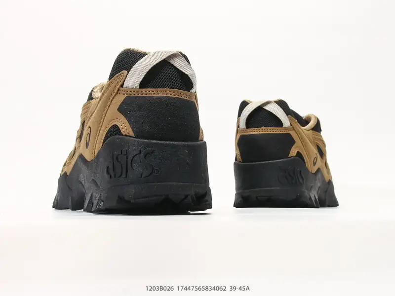 Asics Chaussures de sport Antidérapant Résistant Plein air 1203B026 #17447565834062