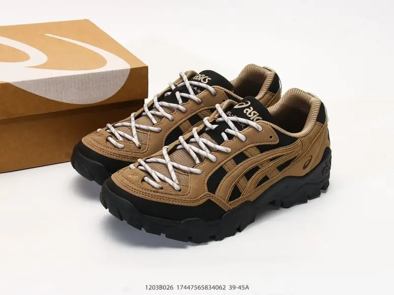 Asics Chaussures de sport Antidérapant Résistant Plein air 1203B026 #17447565834062
