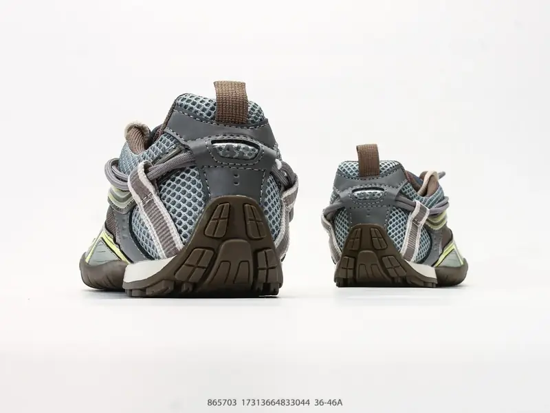 Balenciaga Sepatu Olahraga Ringan Low Top 865703 #17313664833044