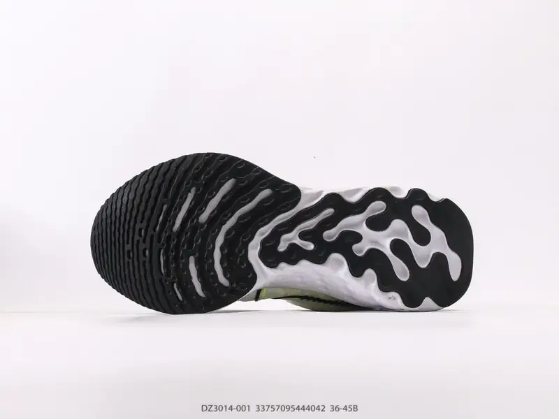Nike Chaussures de running Amorti CZ3014-001 #33757095444042