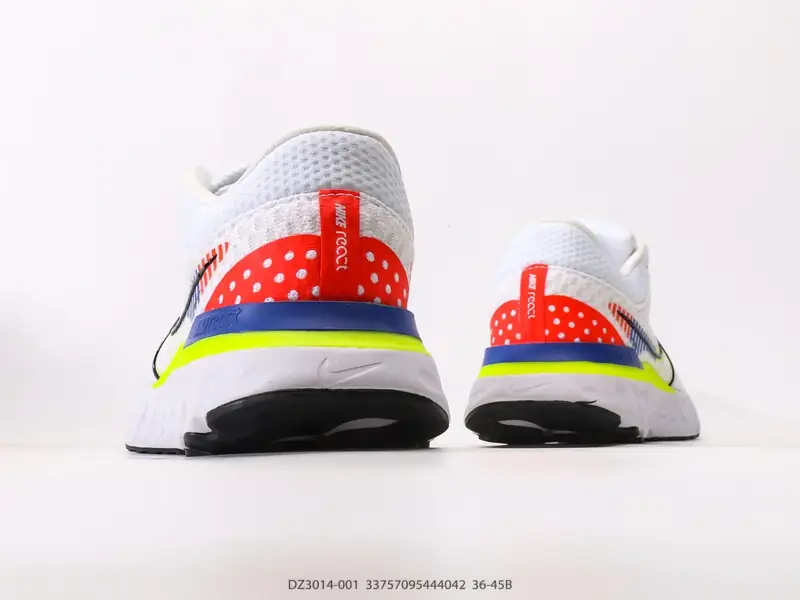 Nike Chaussures de running Amorti CZ3014-001 #33757095444042
