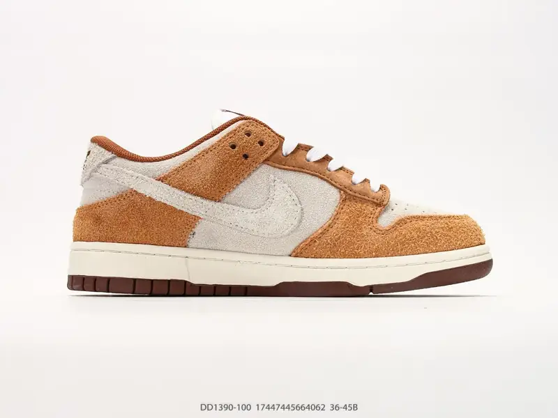 Nike Sepatu Olahraga Low Top DD1390-100 #17447445664062