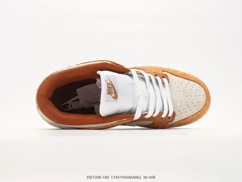 Nike Sepatu Olahraga Low Top DD1390-100 #17447445664062