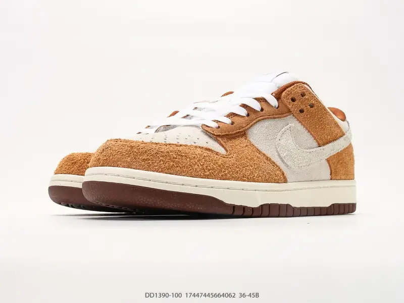 Nike Sepatu Olahraga Low Top DD1390-100 #17447445664062