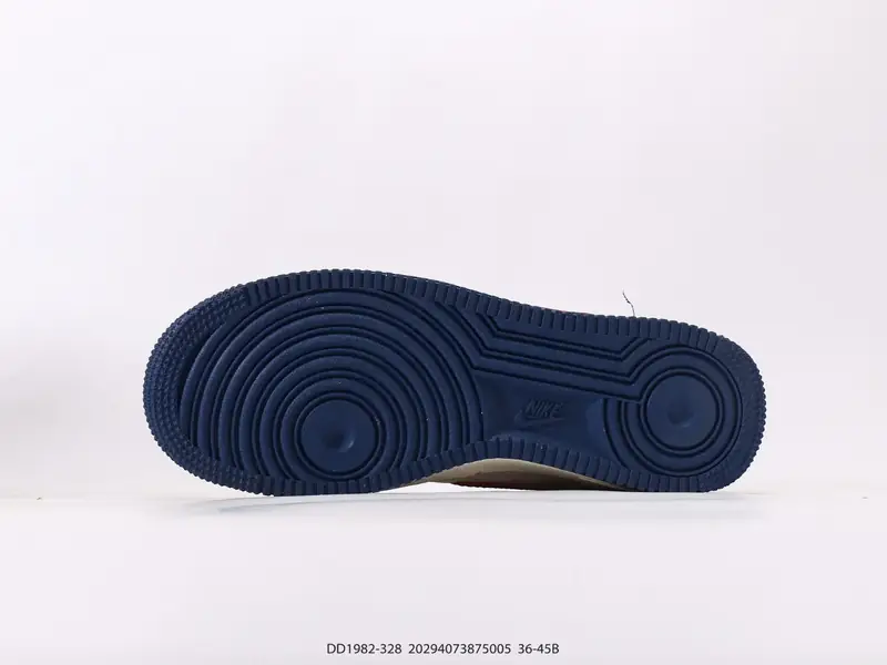 耐克Nike Air Force 1 Low 空军一号低帮百搭休闲运动板鞋 柔软、弹性十足的缓震性能和出色的 DD1982-328 #20294073875005