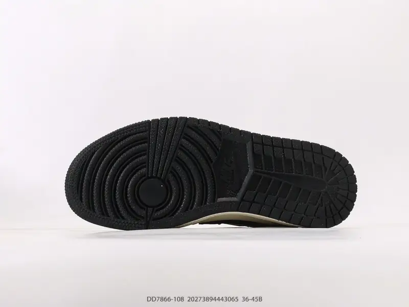 Nike Scarpe da basket Retro Classico Basso DD7866-108 #20273894443065
