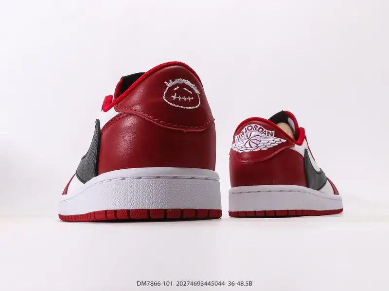 Nike Scarpe da basket Retro Classico Basso DM7866-101 #20274693445044