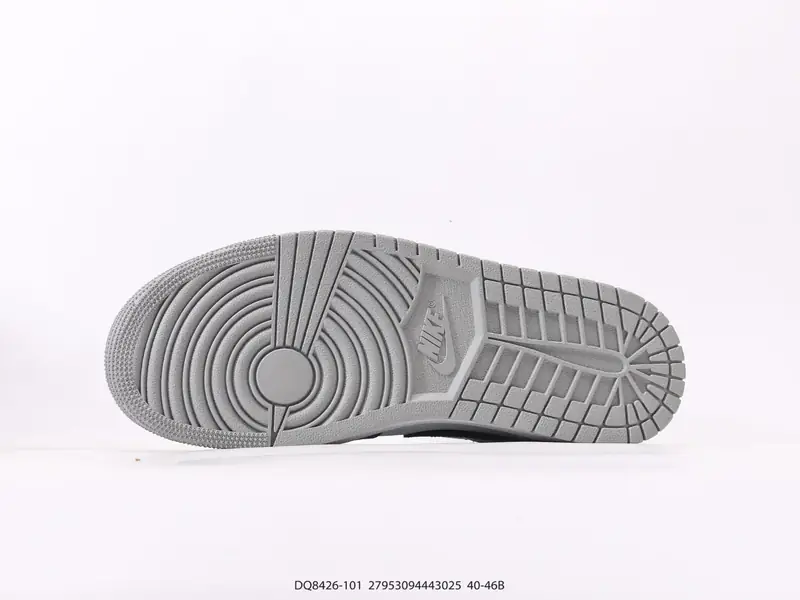 Nike Scarpe da basket Retro Classico Alto DQ8426-101 #27953094443025