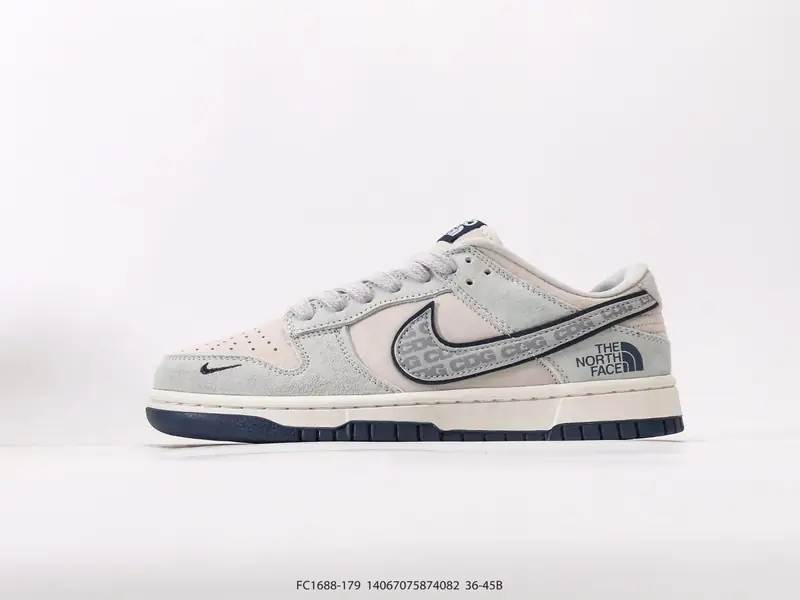 Nike Chaussures de sport Rétro Basse Coussin d'air FC1688-179 #14067075874082