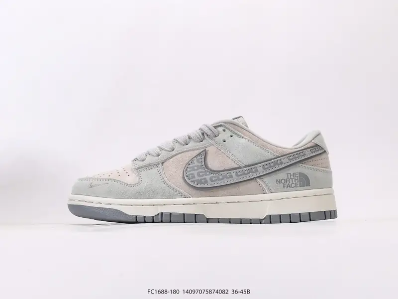 Nike Chaussures de sport Rétro Basse Coussin d'air FC1688-180 #14097075874082